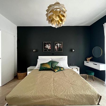 Downtown Apartments Rhodes City Ngoại thất bức ảnh