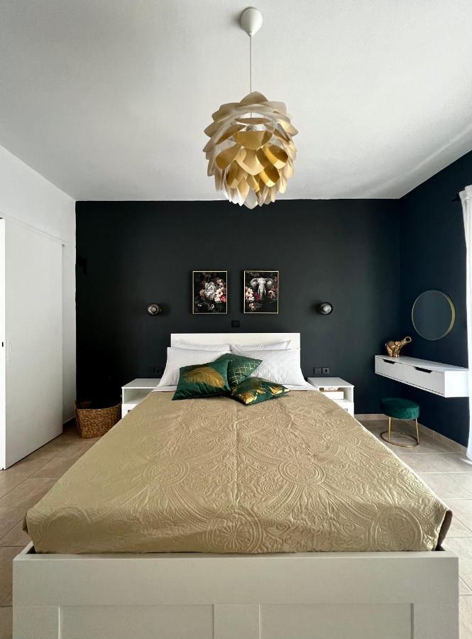 Downtown Apartments Rhodes City Ngoại thất bức ảnh