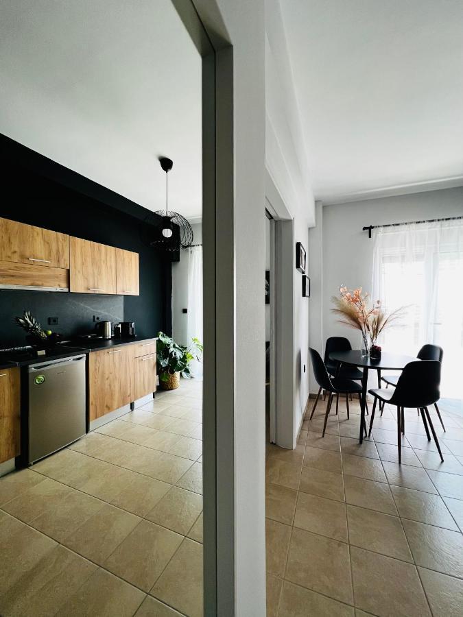 Downtown Apartments Rhodes City Ngoại thất bức ảnh