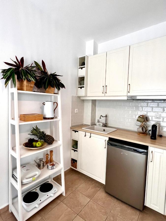 Downtown Apartments Rhodes City Ngoại thất bức ảnh