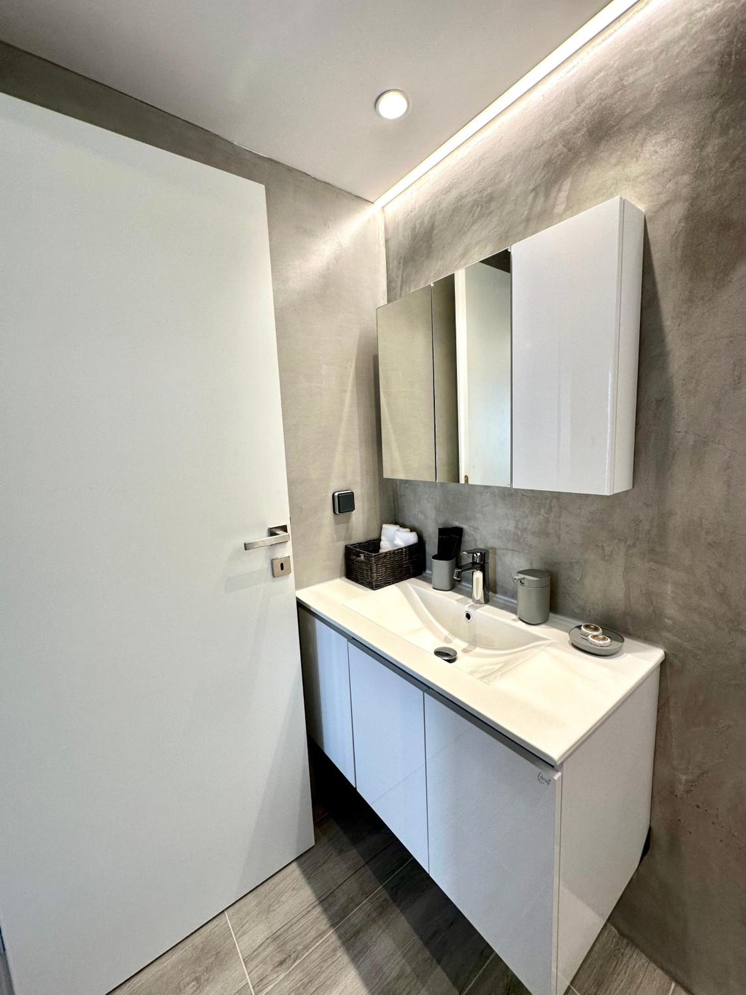 Downtown Apartments Rhodes City Ngoại thất bức ảnh